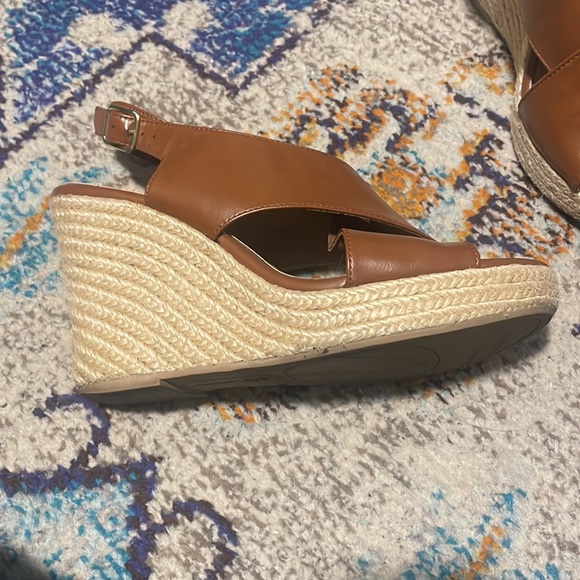 American Eagle Women’s Brown Platform Wedge Sandals | Size 8 - Picture 3 of 12